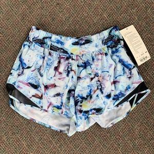 Lululemon athletica Hotty Hot Short II 4”